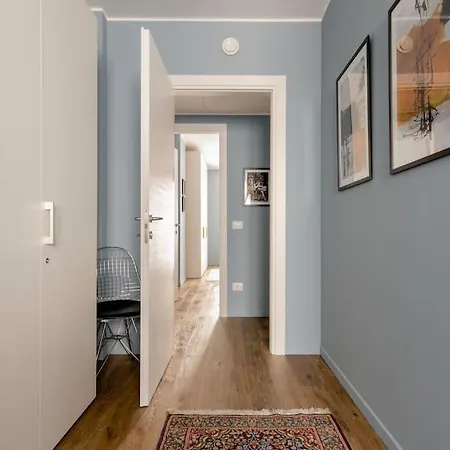 Appartement The Wallpaper House Milaan